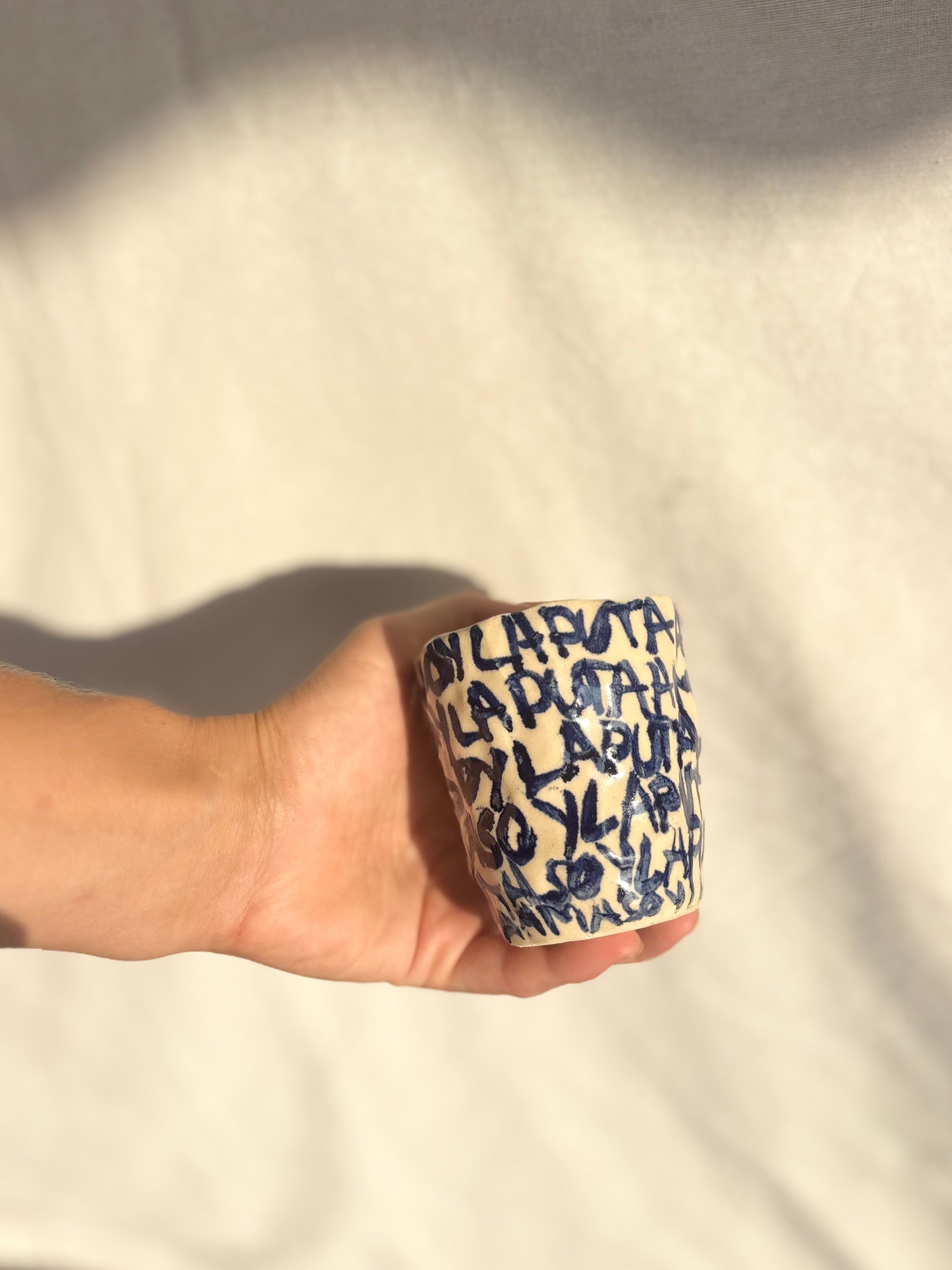 Vaso - Verbum Soy la puta ama